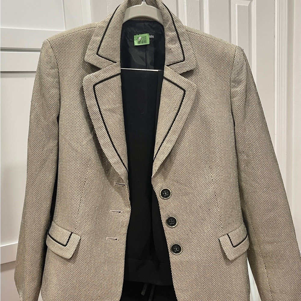 Le Suit Blazer Jacket Suit with Slacks